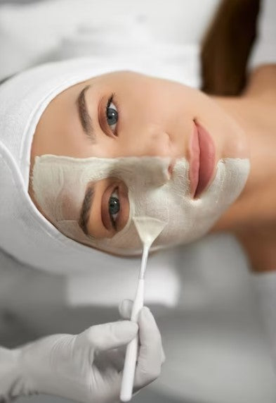 Contrata un servicio de limpieza facial de calidad
